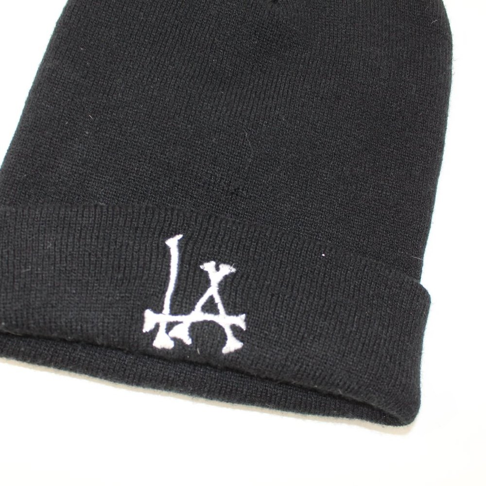 Brandy Melville LA Beanie Hat - Picture 2 of 3